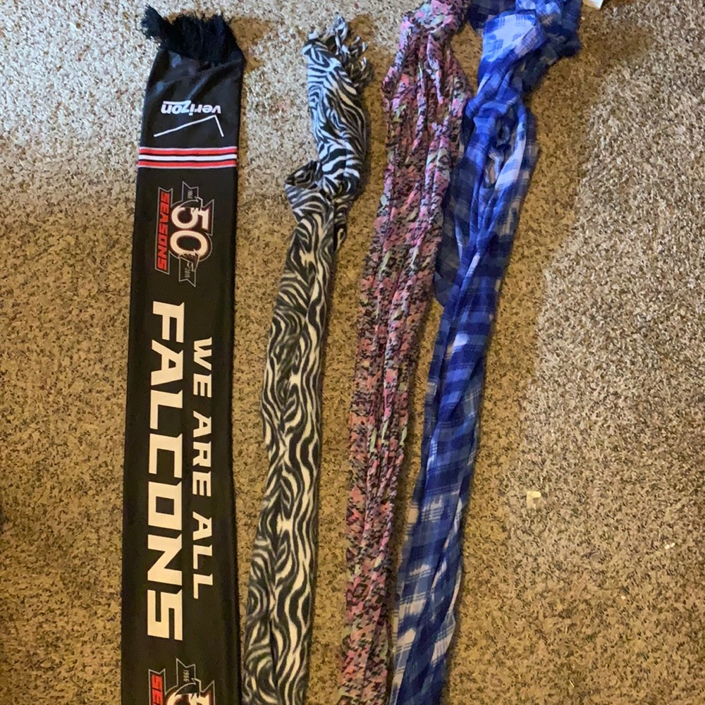 4 scarves